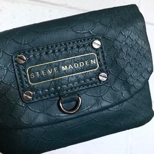 Steve Madden wallet